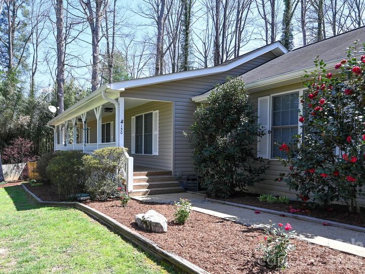 Property Photo: 150 Westview Drive NC 28791
