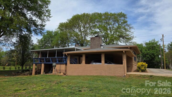 Property Photo:  2521 Cat Square Road  NC 28168 