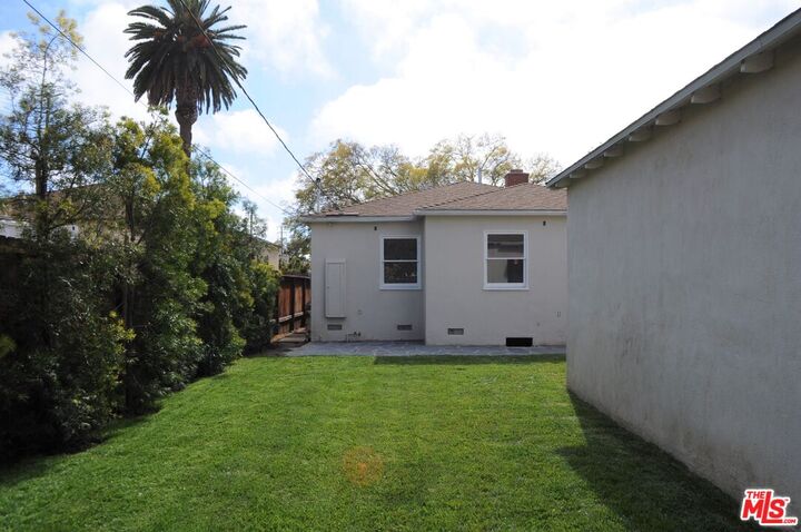 Property Photo:  1756 S Carmelina Ave  CA 90025 