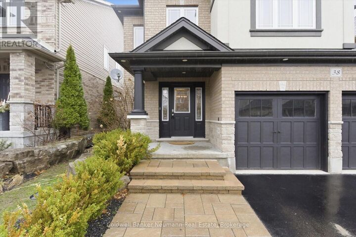 Photo de la propriété:  38 Baxter Drive  ON N1L 0C8 