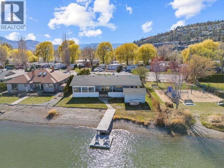 Photo de la propriété: 1428 Green Bay Road BC V4T 2B8