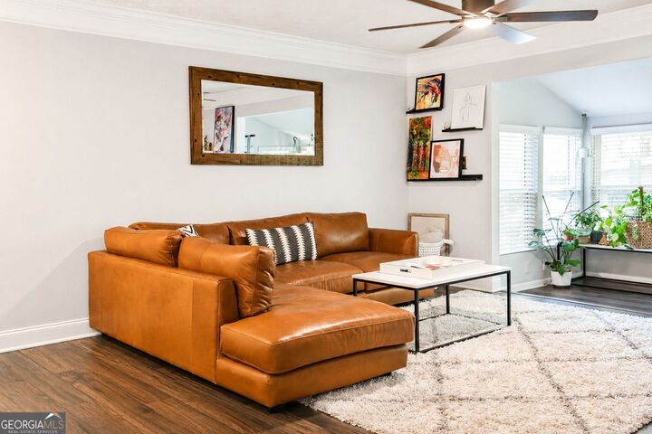 Property Photo: 5151 Roswell Road 7 GA 30342