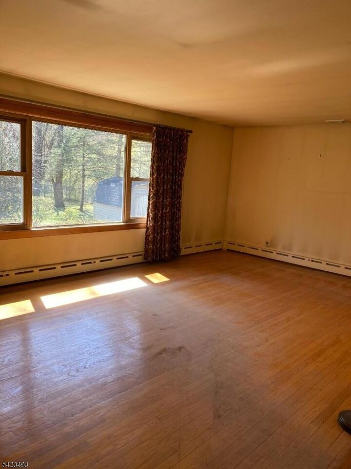 Property Photo: 724 Mill Ln NJ 08844