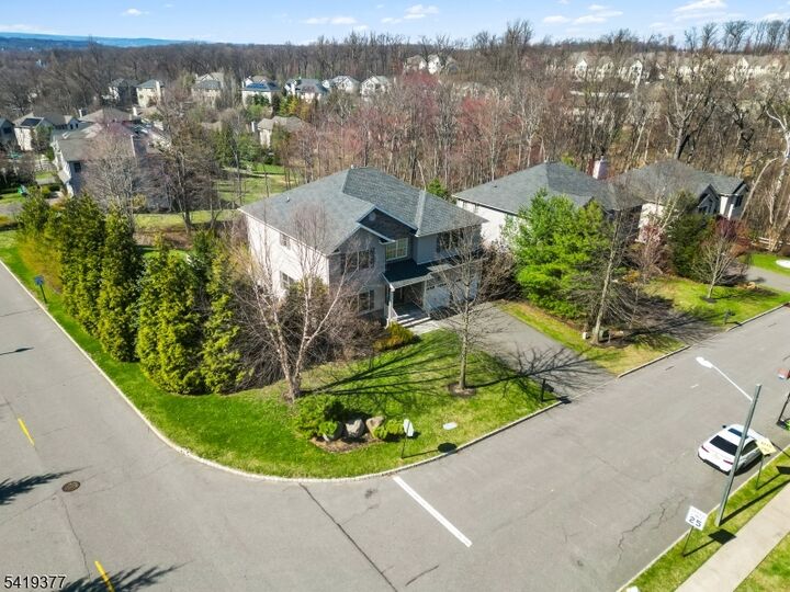 Property Photo:  2 Himsl Ct  NJ 07052 