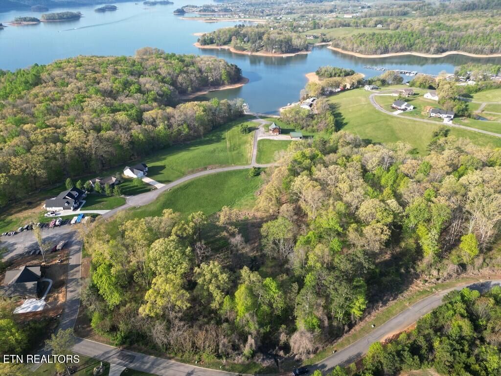 Property Photo:  140 Tumbleweed Tr  TN 37861 