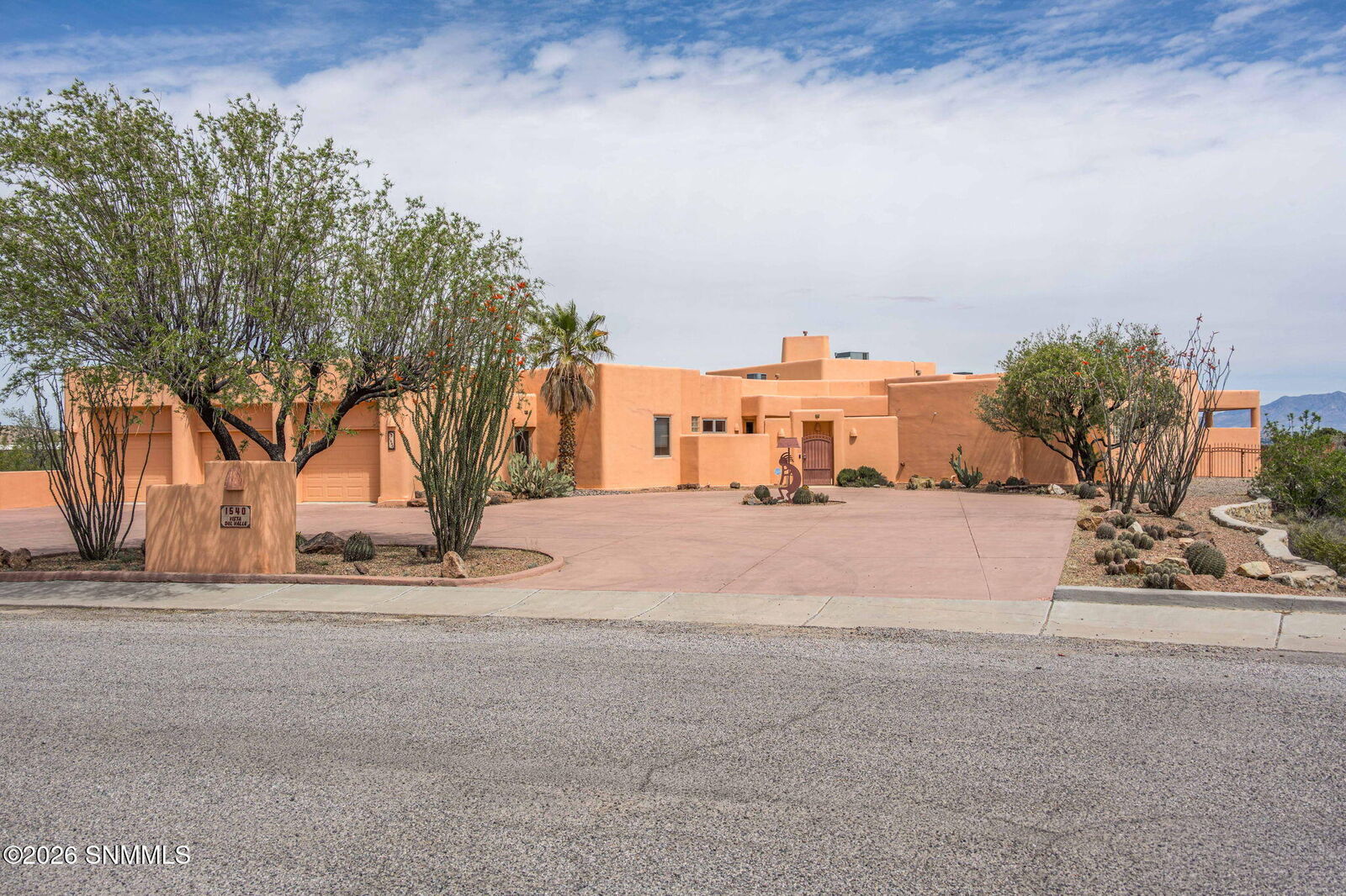 Property Photo:  1540 Vista Del Valle  NM 88007 