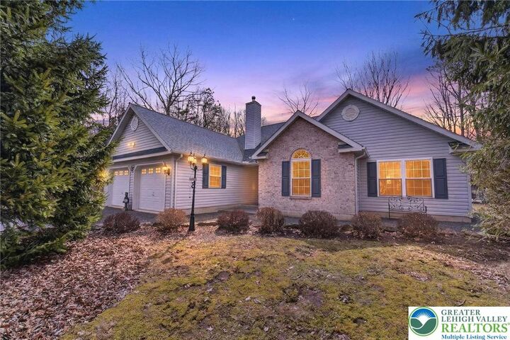 Property Photo:  86 Burnshaw Lane  PA 18210 