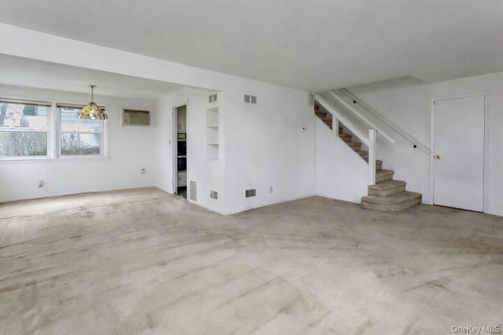 Property Photo: 260 Roundhill Drive NY 10710