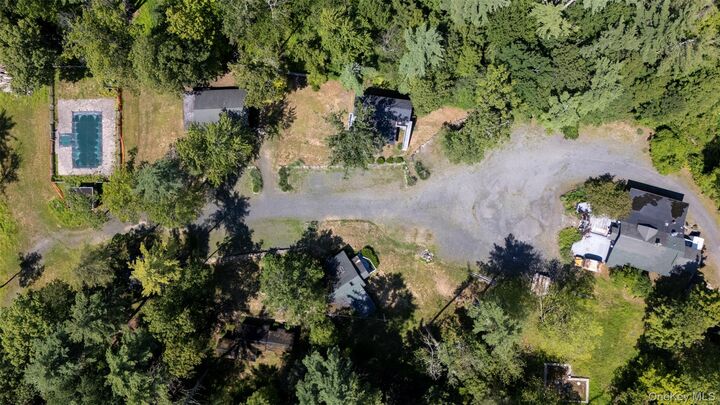 Property Photo:  20 Country Club Lane  NY 12498 