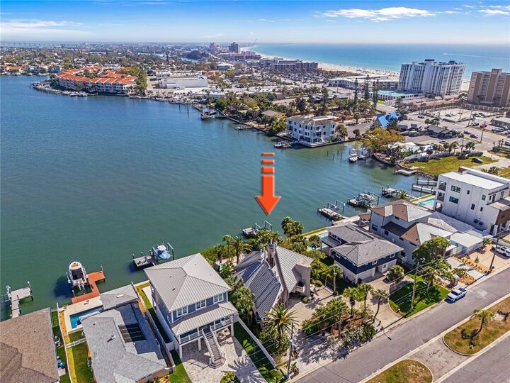 Property Photo: 151 Punta Vista Drive FL 33706