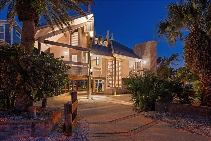 Property Photo:  151 Punta Vista Drive  FL 33706 