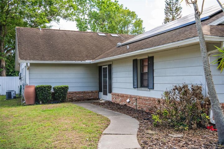 Property Photo:  7802 Richwood Drive  FL 32825 