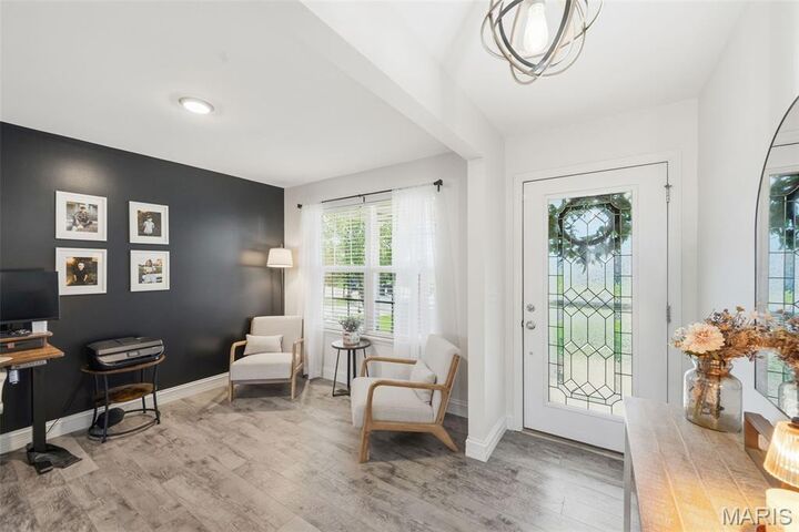 Property Photo:  19 Cambridge Court  MO 63379 