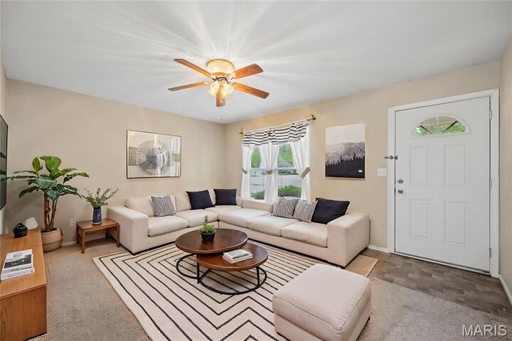 Property Photo:  1418 Twin Trails Drive  MO 63026 