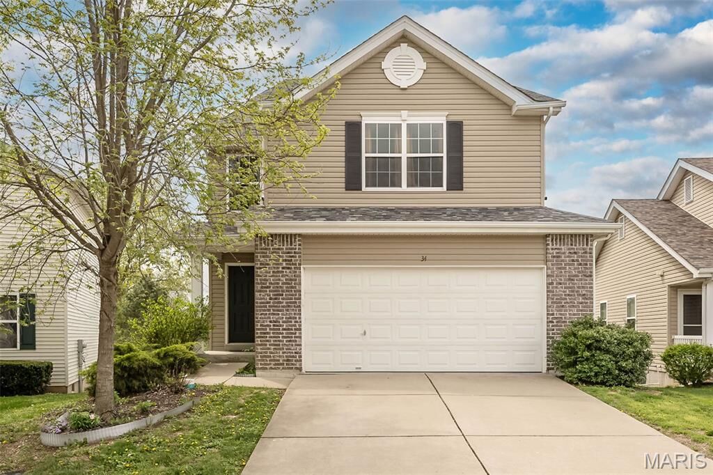 Property Photo: 34 Chesterfield Court MO 63385