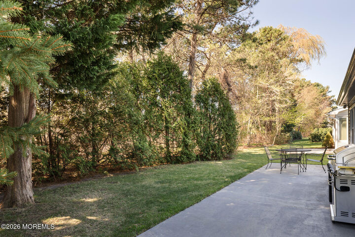 Property Photo:  13 Tennis Court  NJ 08723 