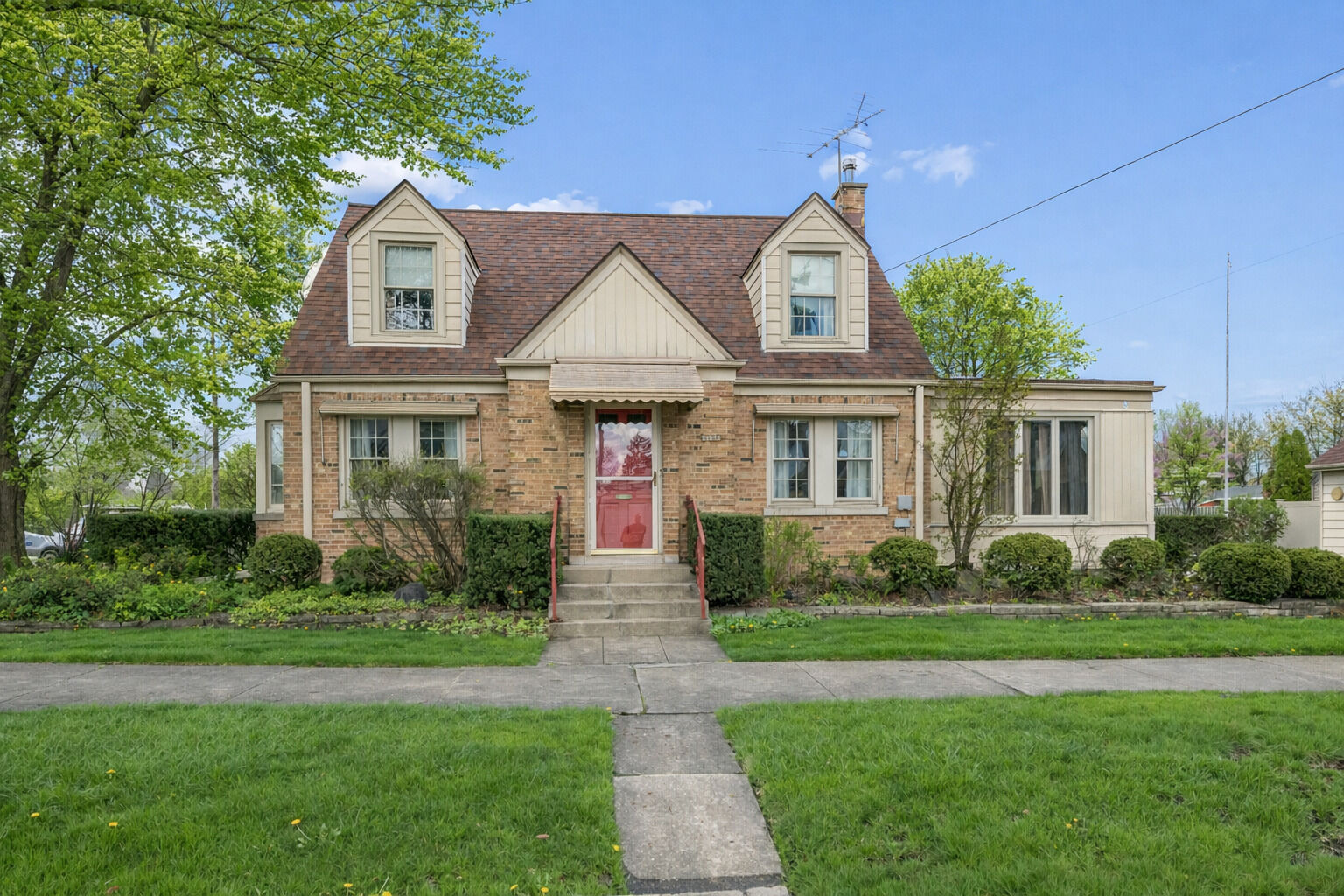 Property Photo:  7758 W Hortense Avenue  IL 60631 