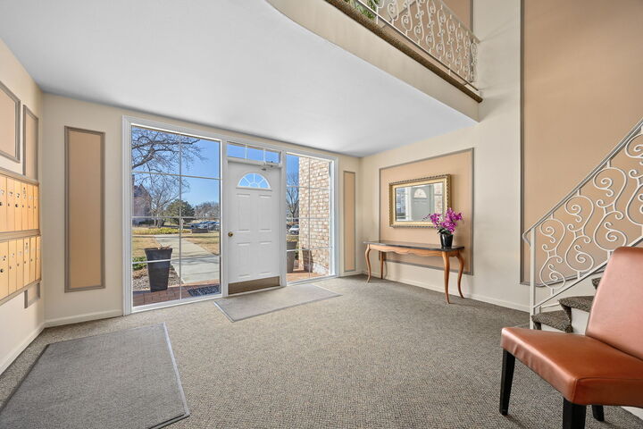 Property Photo:  140 Carriage Way Drive C218  IL 60527 