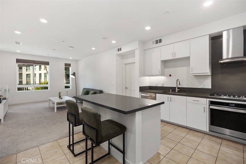 Property Photo: 1344 Nolita CA 92612
