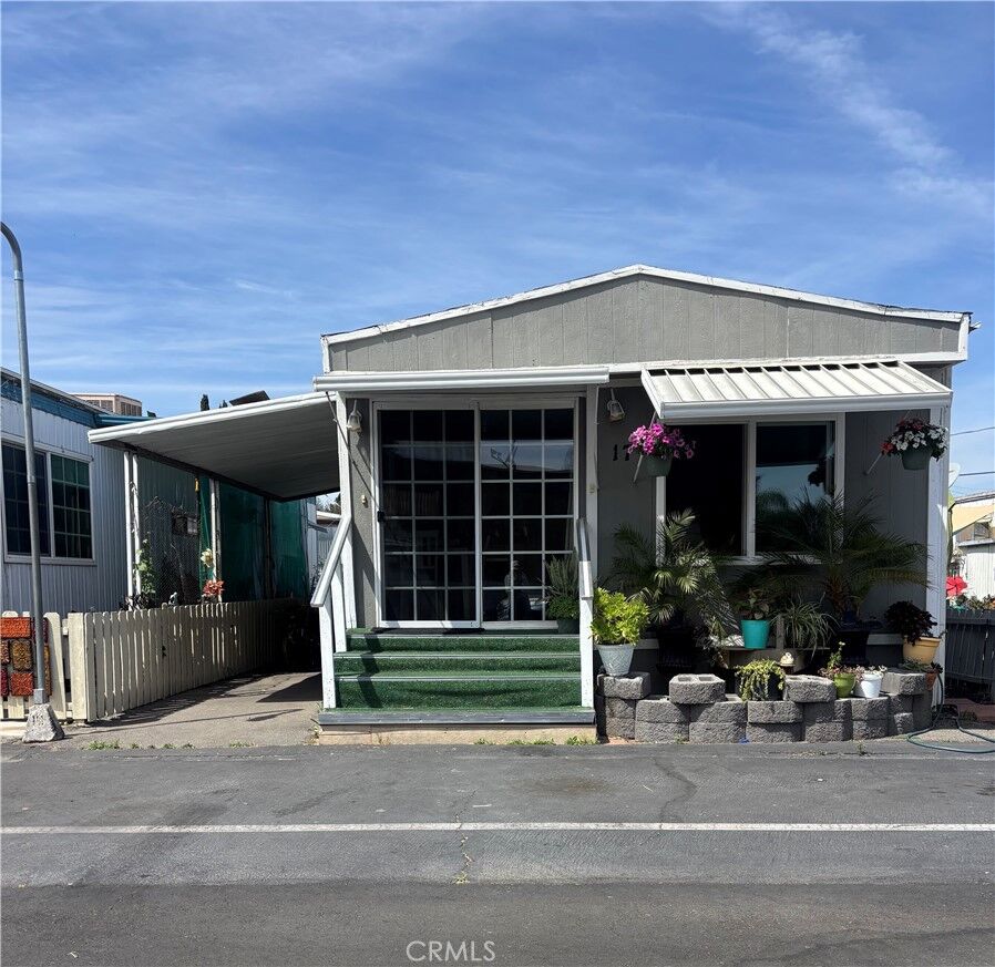 Property Photo:  25681 Alessandro Boulevard 17  CA 92553 