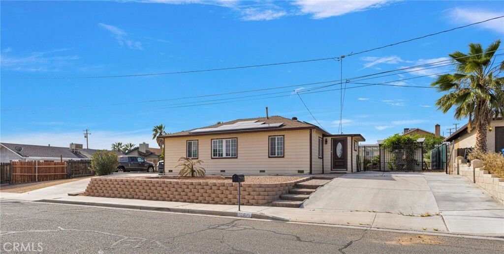 Property Photo:  720 Starlight Street  CA 92311 