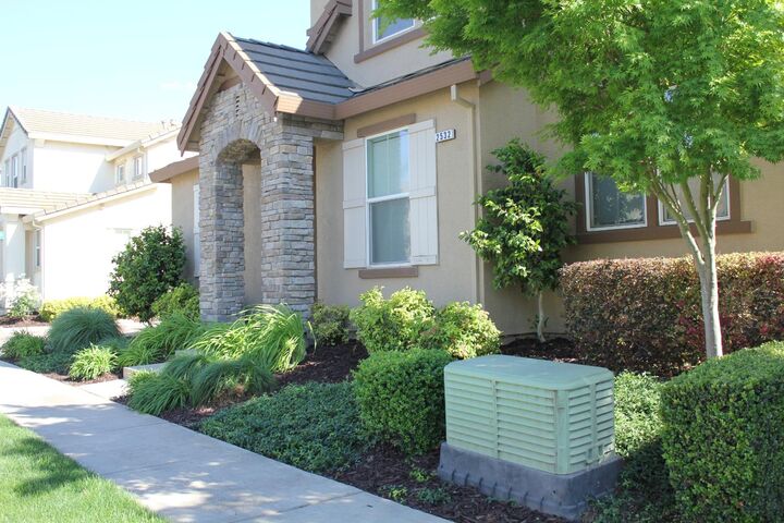Property Photo:  2532 Cottage Pointe Drive  CA 95367 