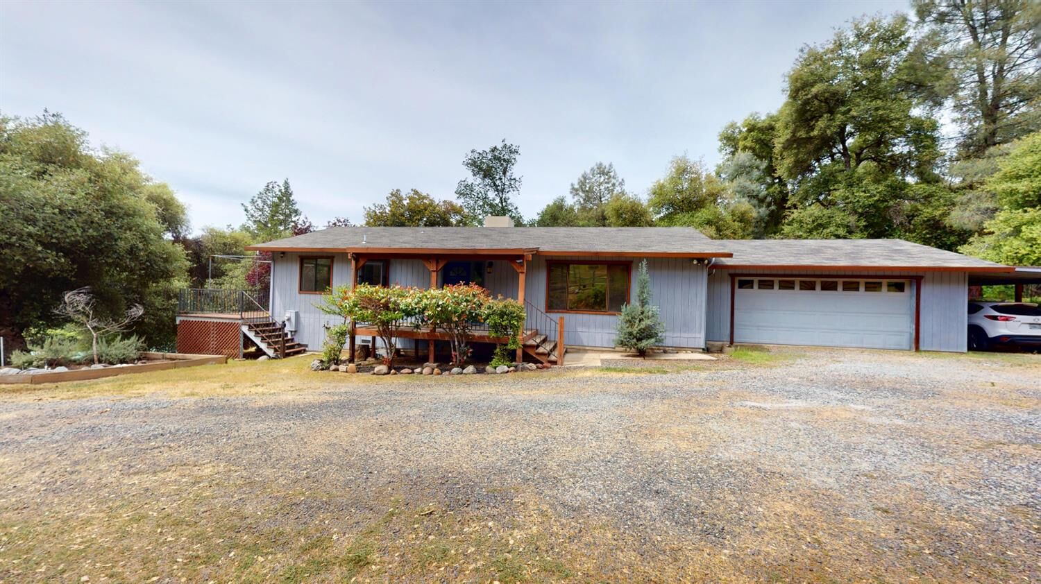 Property Photo:  20442 N Sunshine Road  CA 95370 