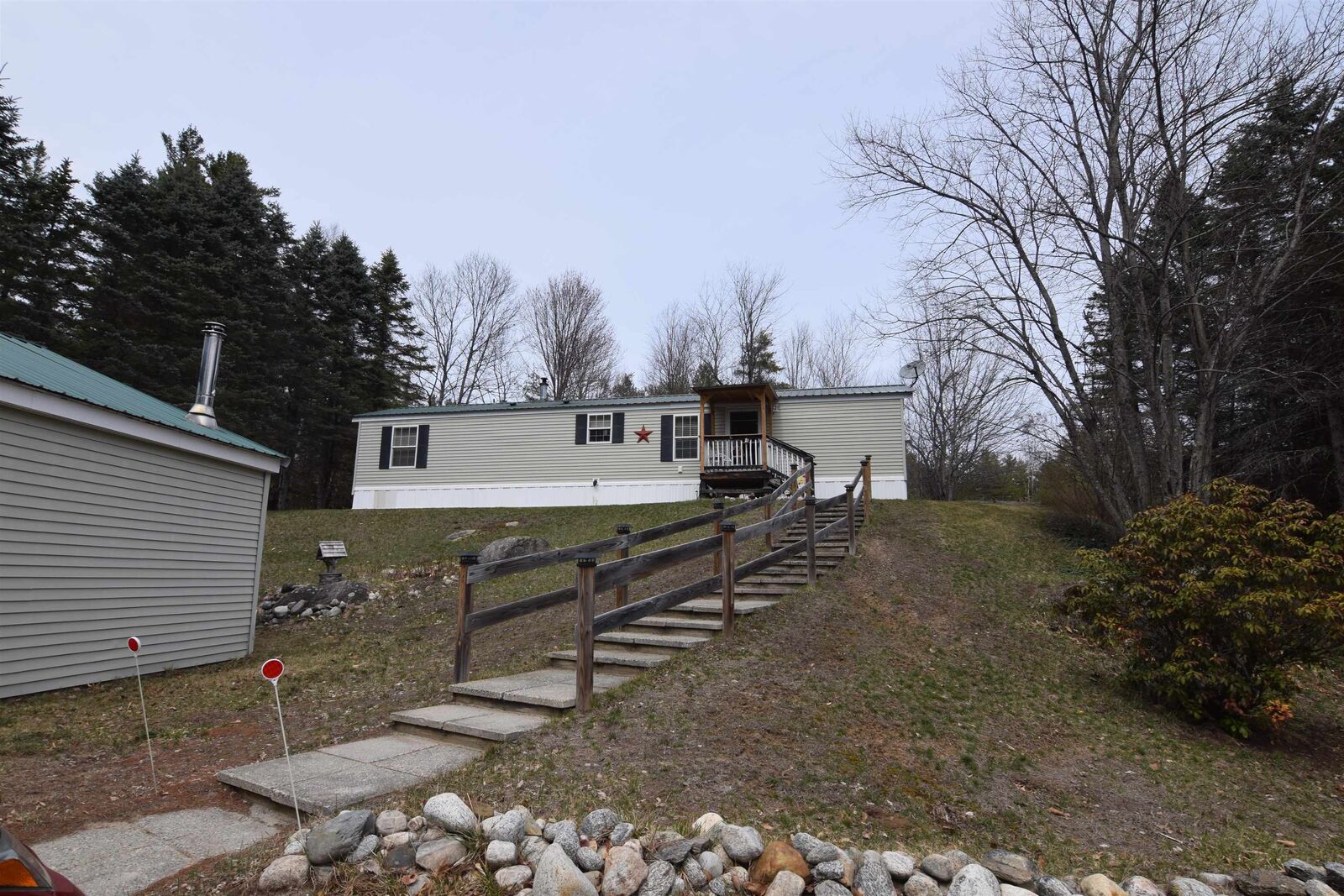 Property Photo: 14 Popple Way NH 03773