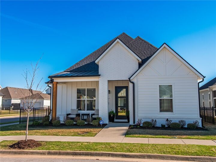 Property Photo:  6875 Garden Trail Avenue  AR 72762 