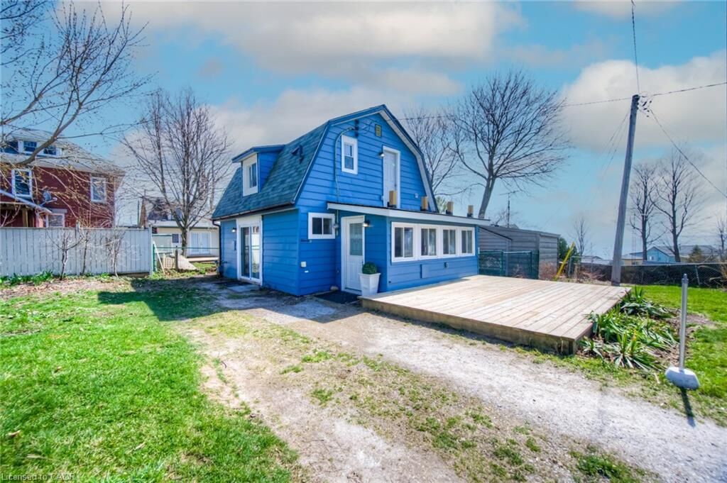Property Photo:  11C Glenwood Street  ON N0E 1N0 