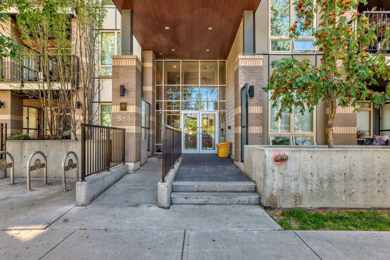 Property Photo: 823 5 Avenue NW 109 AB T2N 0R5