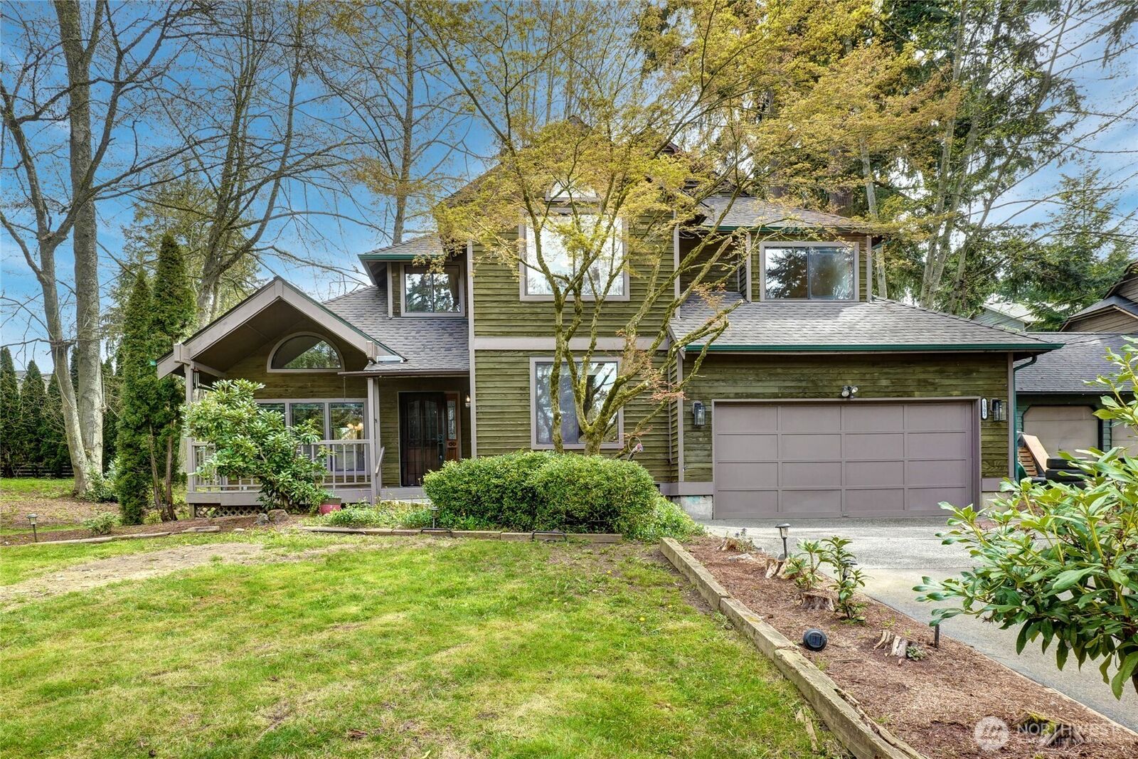 Property Photo: 1505 N Lk Stickney Drive WA 98087