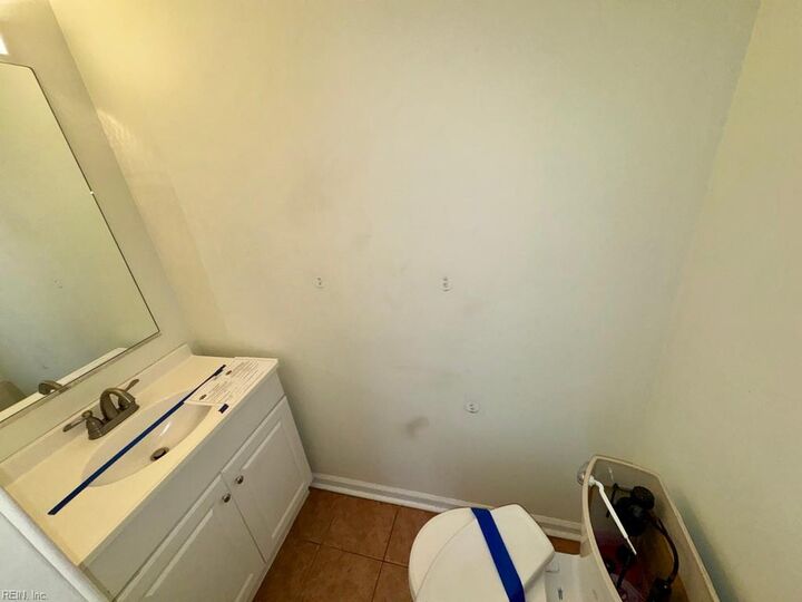 Property Photo:  1232 Corkwood Cir  VA 23320 