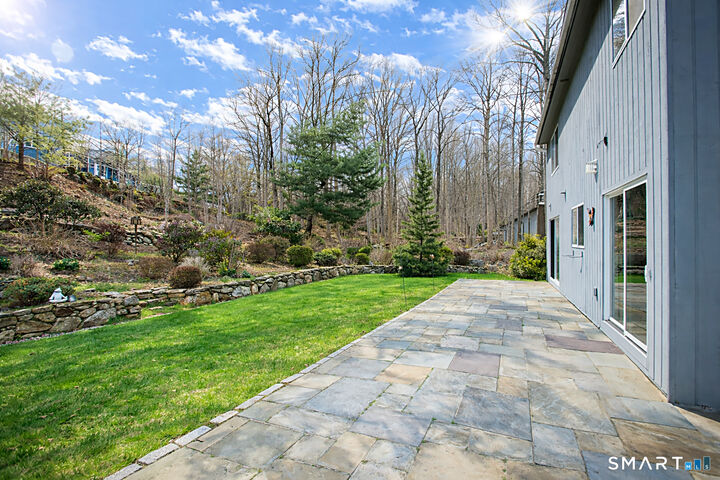 Property Photo:  78 Sturbridge Road  CT 06612 