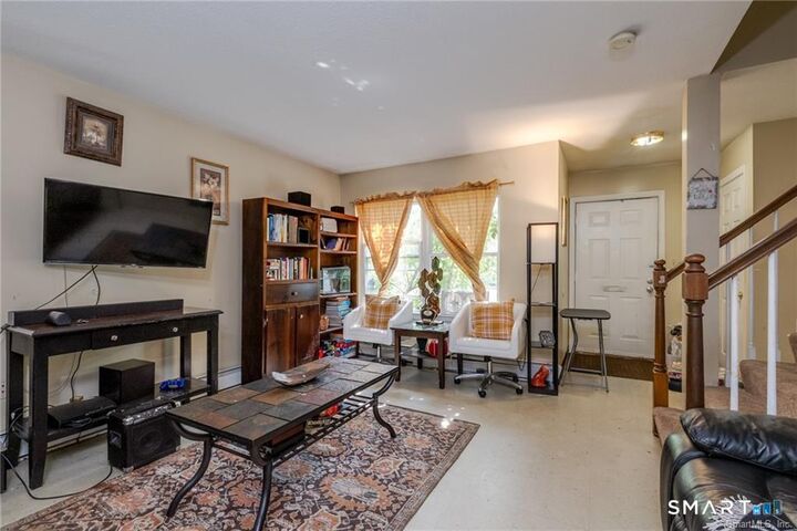 Property Photo:  188 Nilan Street  CT 06106 