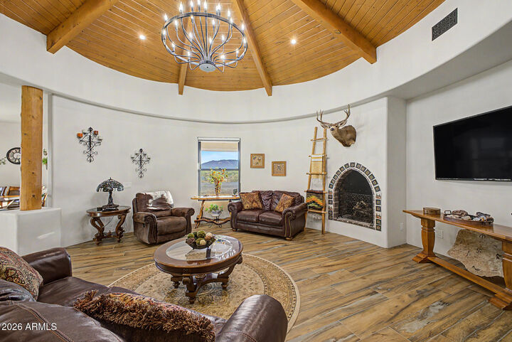 Property Photo:  19211 W Seldon Lane  AZ 85355 