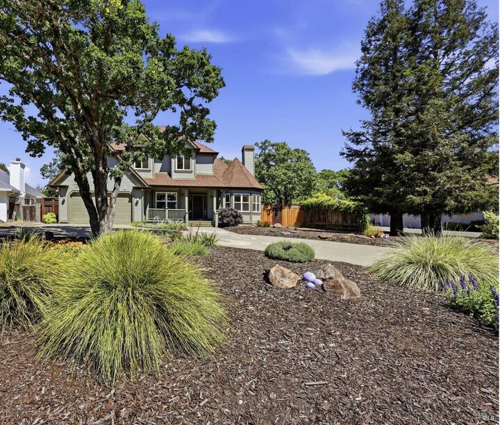 Property Photo:  218 Grove Street  CA 95492 