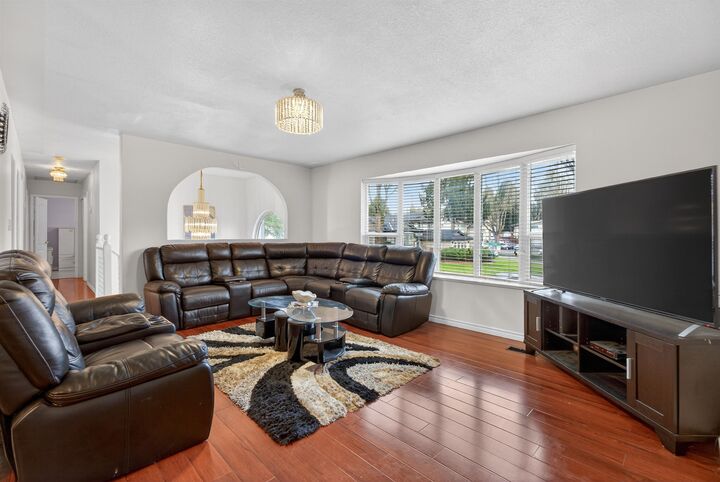 Property Photo: 8927 146A Street BC V3R 6Z9