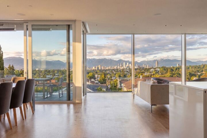 Property Photo: 2723 W 30th Avenue BC V6L 1Y8
