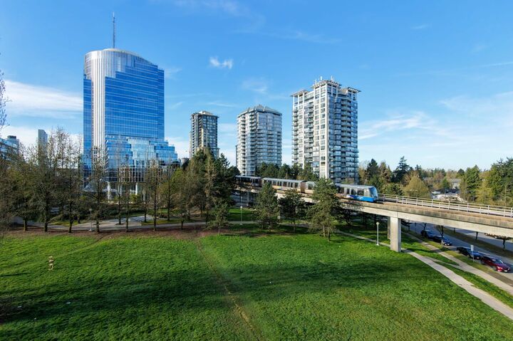Property Photo: 10899 University Drive 1706 BC V3T 5V2