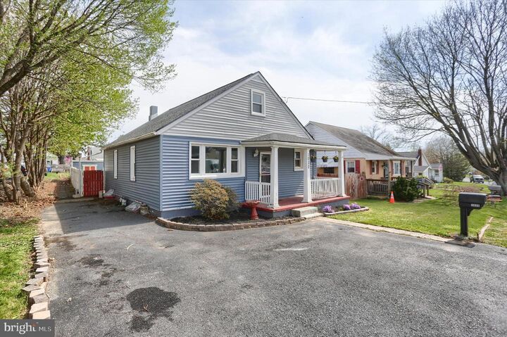 Property Photo: 1020 Chambers Street PA 17113