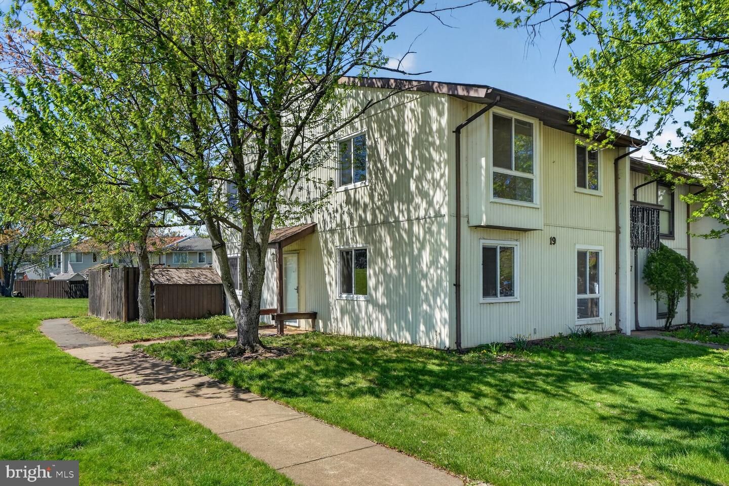 Property Photo:  19 Regis Circle  VA 20164 