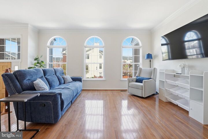 Property Photo:  803 Kendra Terrace NE  VA 20176 