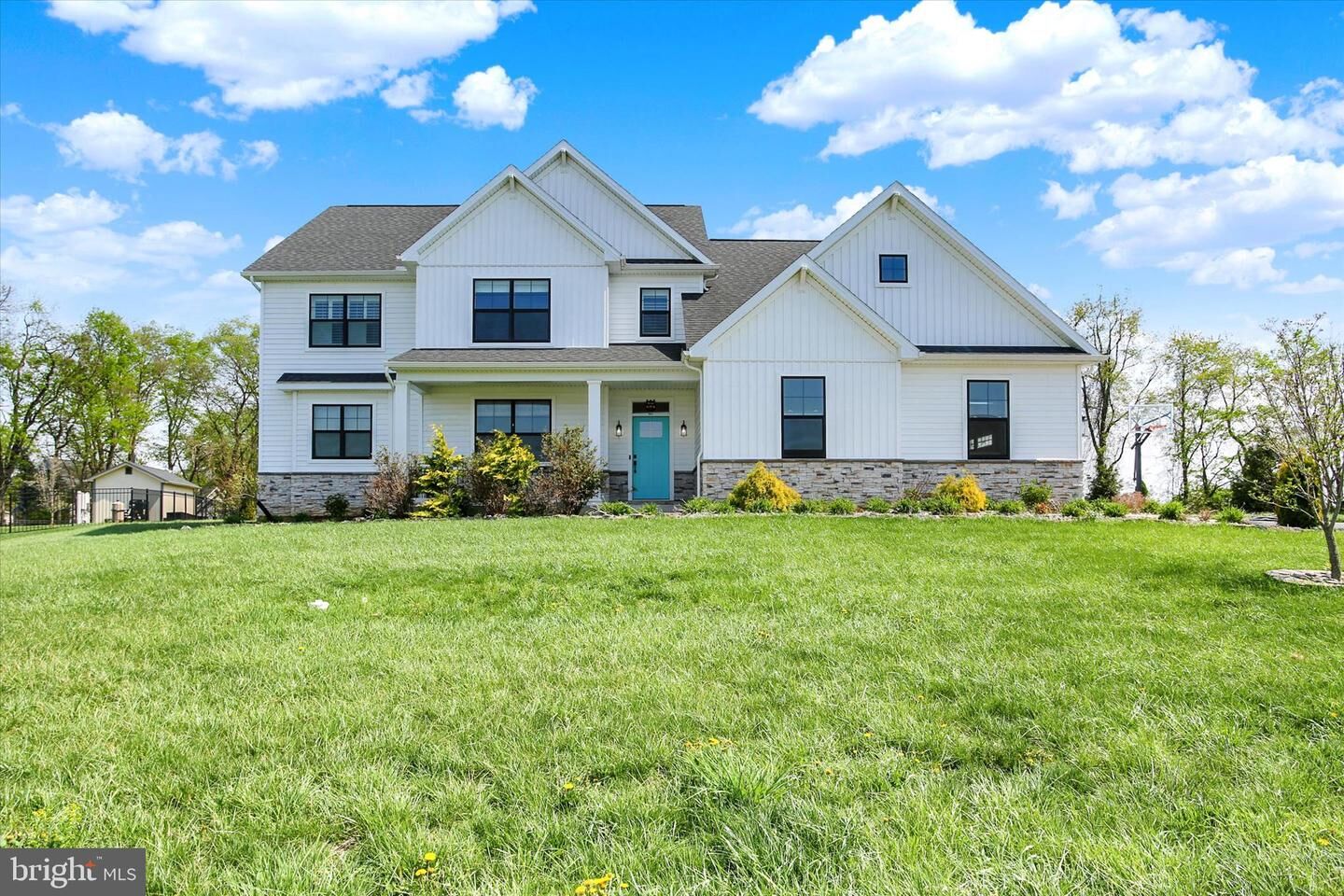 Property Photo:  117 Steven Drive  PA 17050 