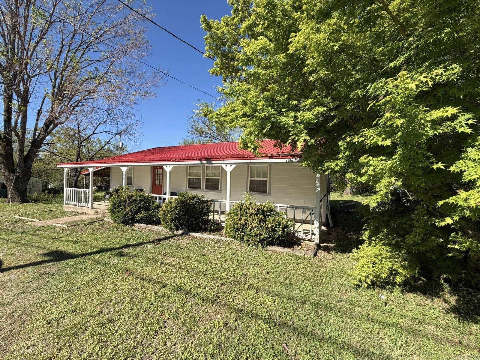 Property Photo: 206 N Vine Street AR 72560