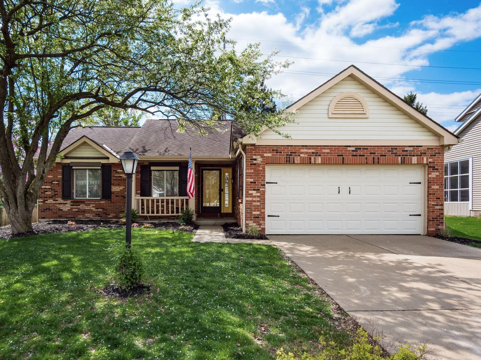 Property Photo:  5331 Davidson Road  OH 43026 