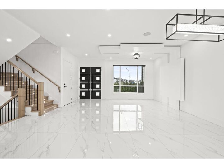 Property Photo:  2540 Terminal Court  BC V4X 1L9 