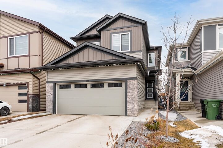 993 Berg Pl — photo 1