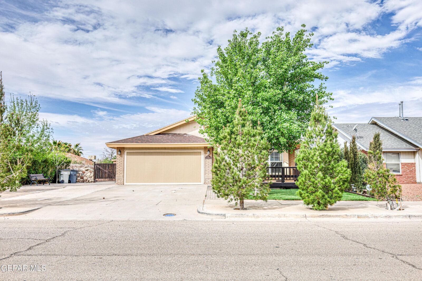 Property Photo: 5733 Saplinas Road TX 79932