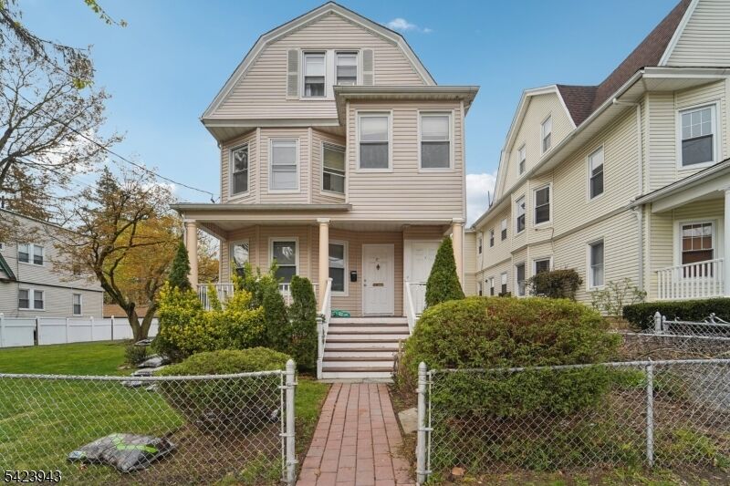 Property Photo:  50 Riggs Pl 2  NJ 07052 